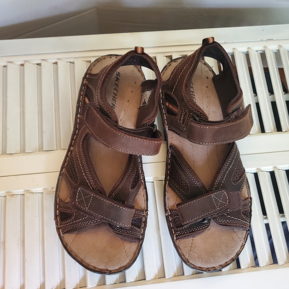 Skechers Men's Brown Leather Strap Sandals, Size 10